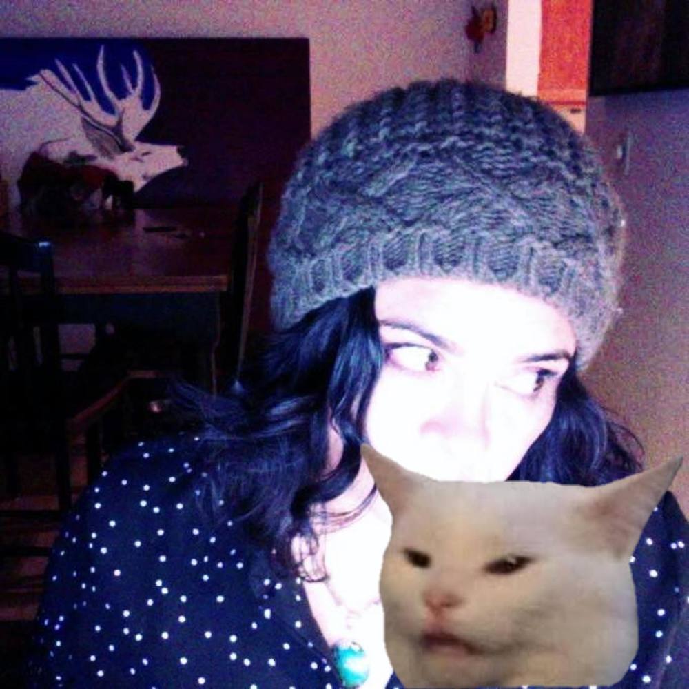 Meet your Posher, Lourdes